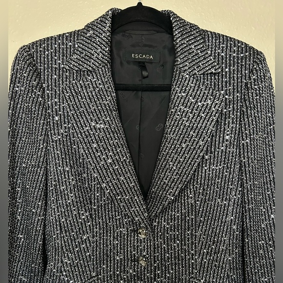 Escada sequin blazer - Picture 2 of 7
